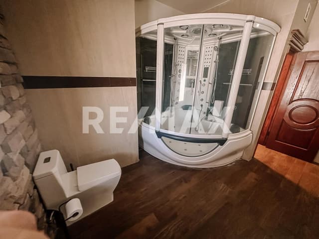 HERMOSA RESIDENCIA EN VENTA