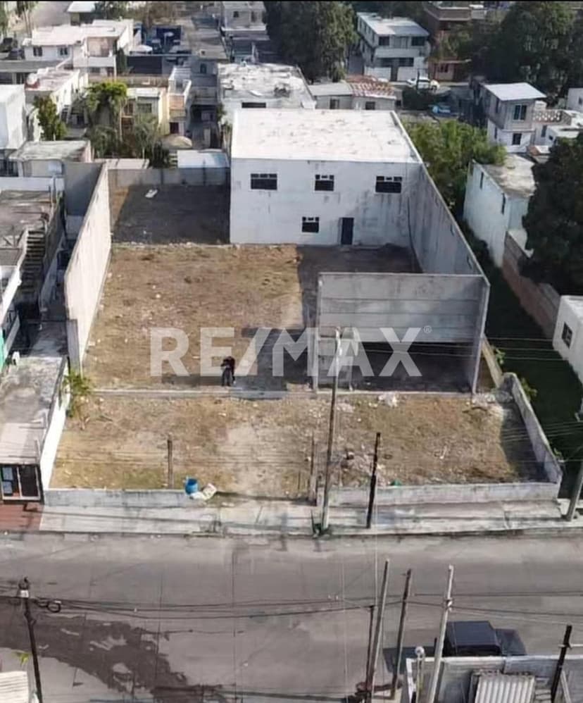 TERRENO EN VENTA