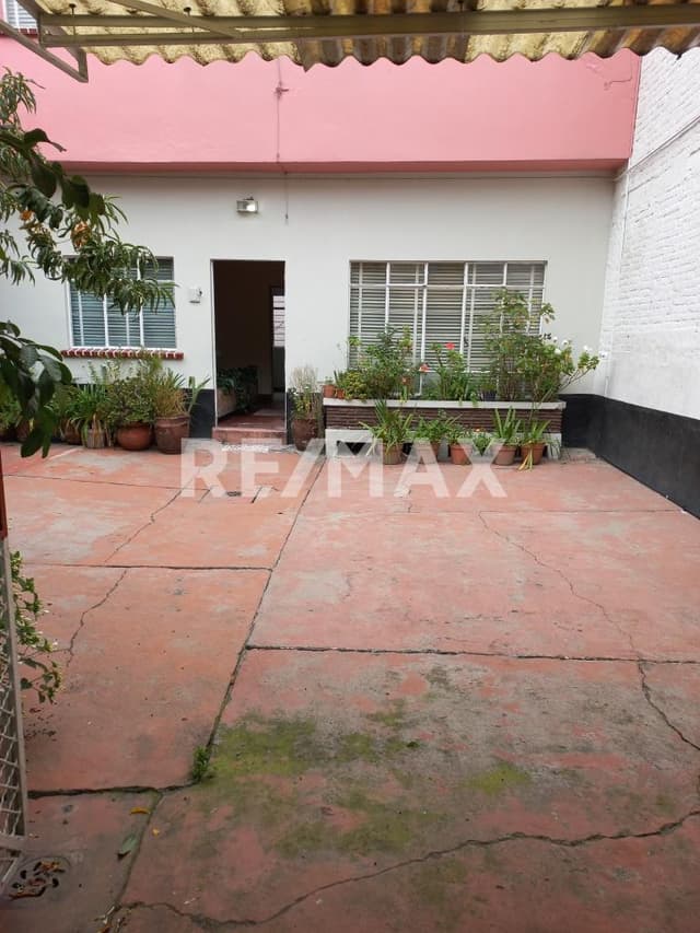 Casa en Venta en Mixcoac  ( 607065 )