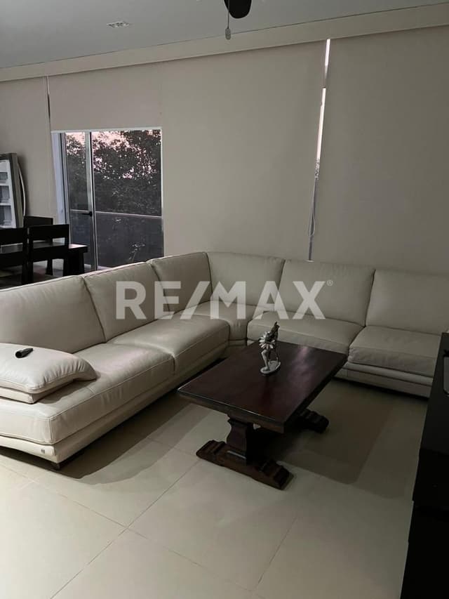 Departamento amueblado en Renta en Yucatán Country Club Mérida Yuc.