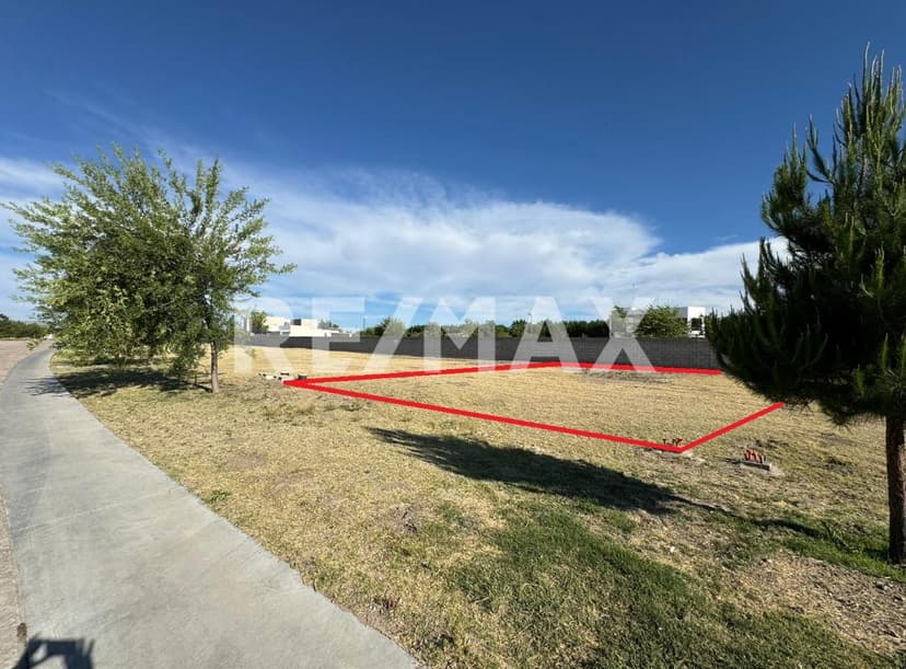 Se vende terreno en Fraccionamiento San Felipe