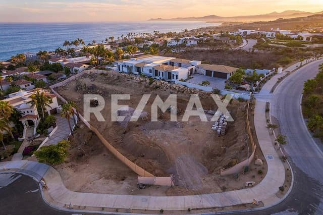 Fundadores Lot 62 MLS #24-2420