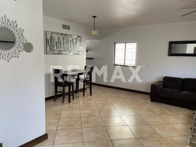 Casa en Renta en Balboa Residencial