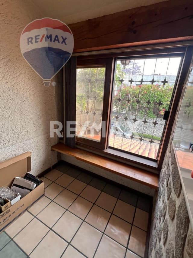 Venta de casa sola, Col. Maravillas, Cuernavaca, Morelos...Clave 4965