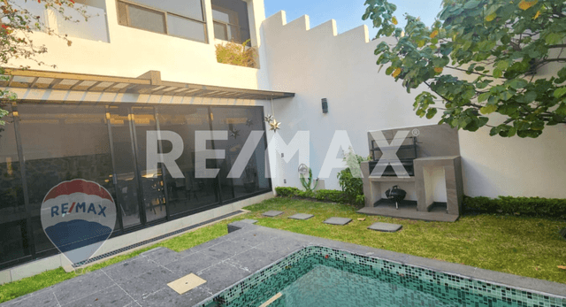 Venta de casa en fraccionamiento, Kloster Ahuatlán, Cuernavaca, Morelos...Clave 4969
