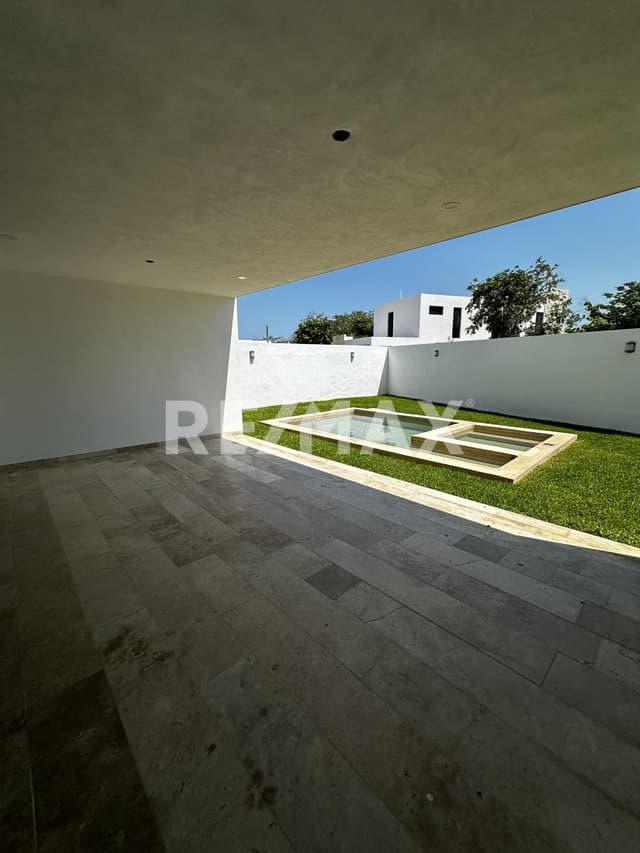 CASA 104 INTELIGENTE EN VENTA EN KINISH , MÉRIDA, YUCATÁN.