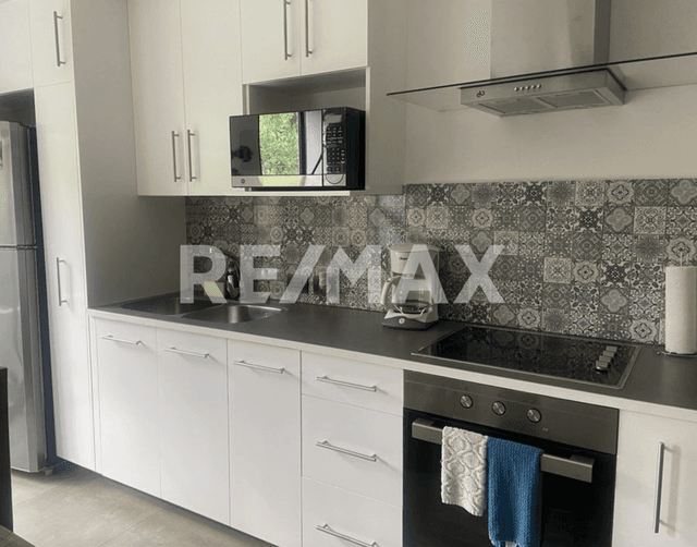 Departamento  de 2 rec en venta en Aldea Zama 