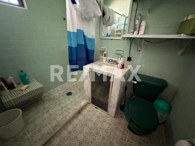 CASA SOLA CON ALBERCA Y VISTA AL MAR EN ACAPULCO MOZIMBA SECCION PALOMRES