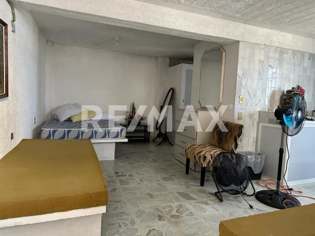 CASA SOLA CON ALBERCA Y VISTA AL MAR EN ACAPULCO MOZIMBA SECCION PALOMRES