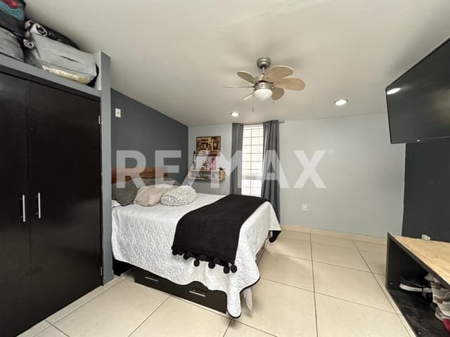 CASA EN VENTA SOBRE AVENIDA VALLE DE SAN ISIDRO
