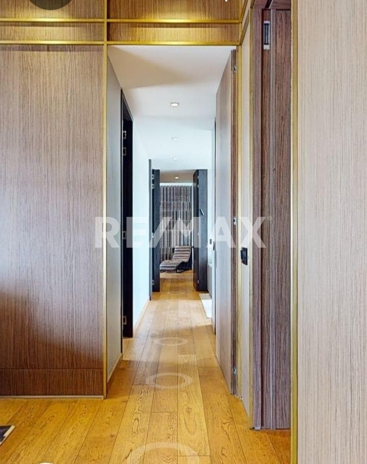 Gallery preview 3