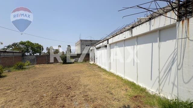 Venta de terreno, zona comercial, Ahuatepec, Cuernavaca, Morelos...Clave 4978