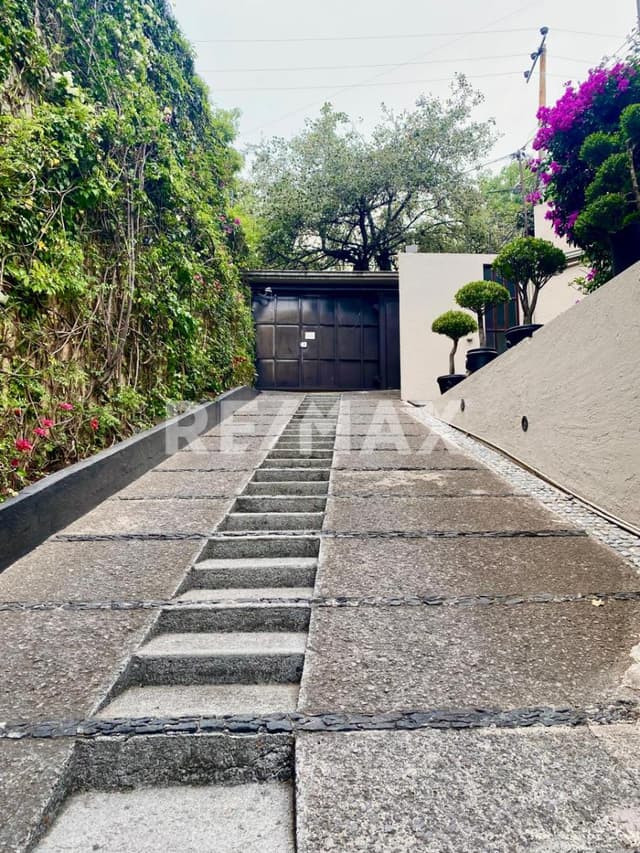 Casa en Renta, Loma Larga Vistahermosa