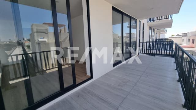 DEPARTAMENTO EN RENTA GRAND LIVING JURIQUILLA QUERETARO RCV2405230-AEB/DE