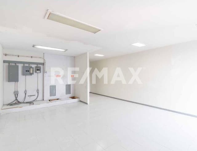 Local Comercial en Renta Las Aguilas Romulo O'Farrill Alvaro Obregón