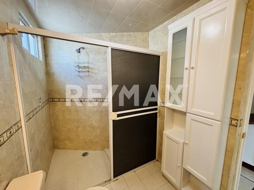 CASA EN VENTA EN FRACCIONAMIENTO REAL DEL MEZQUITAL