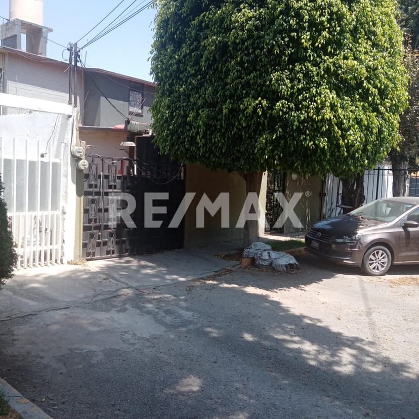 LTS Casa en Venta en Ampliación los Fresnos, Naucalpan de Juárez