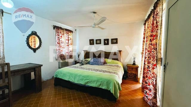 Venta de casa sola, Col. Lomas de Burgos, Temixco, Morelos...Clave 4983