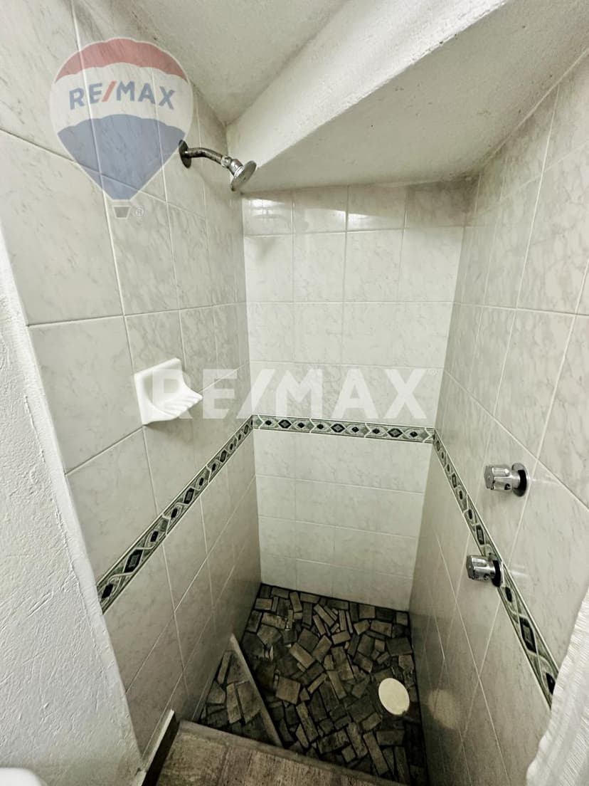 Venta de casa sola. Acapatzingo, Cuernavaca, Morelos...Clave 4986