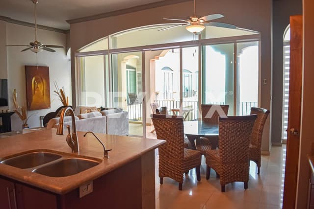 Jr. Penthouse en venta en Tiara Sands