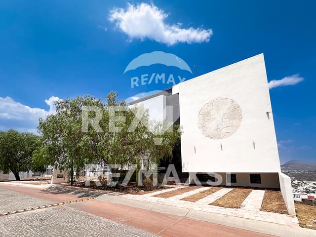 VENTA CASA EN GRAND PRESERVE JURIQUILLA