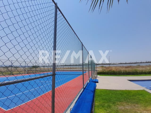 TERRENO EN VENTA EN CIUDAD MADERAS SUR 