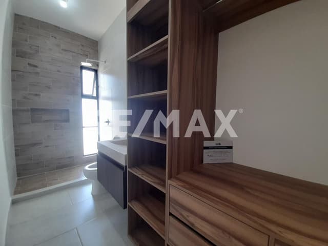 CASA EN VENTA EN ALTOZANO LA NUEVA LAGUNA 