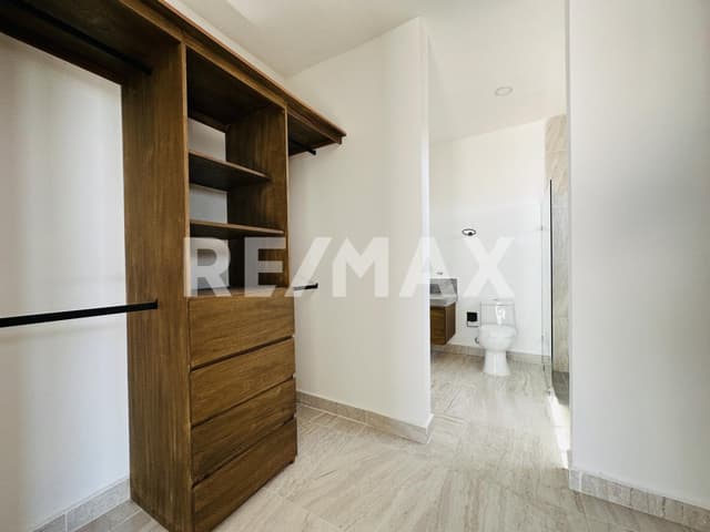 Casa en Venta en Priv. Xcanatun en Gran San Pedro Cholul Mérida Yucatán.