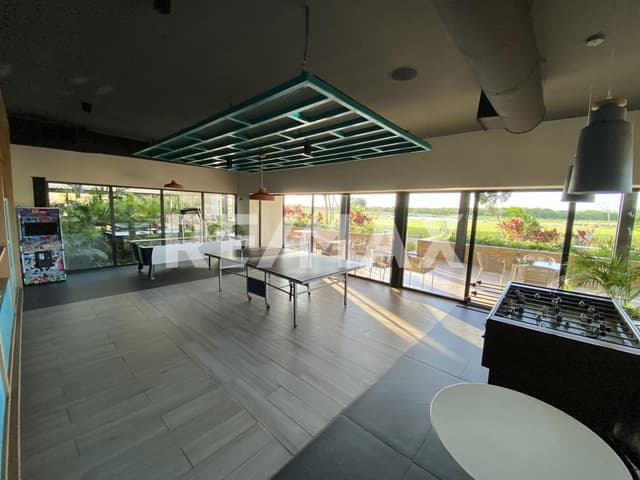 Terreno en club de golf, frente al parque Mérida Yucatán Venta