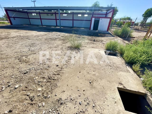 SE VENDE Terreno con Construcción en Ejido Hidalgo