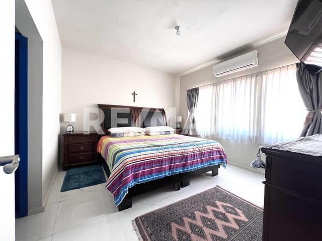 CASA EN VENTA EN LOS VIÑEDOS