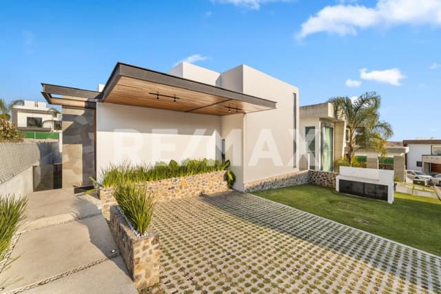 Venta de Casa Amueblada y Equipada en Fraccionamiento Lomas de Cocoyoc ¡¡OPORTUNIDAD!!