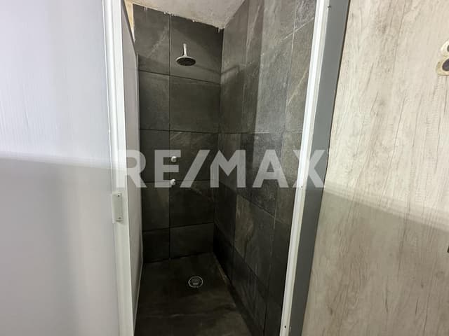 Casa en Venta - Jardines del Valle, Zapopan Jalisco