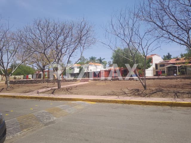 Terreno en venta en Paseo de la Altiplanicie