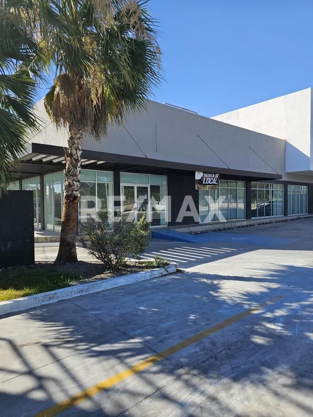 Local comercial en renta en Plaza la Milla en Hermosillo, Sonora.
