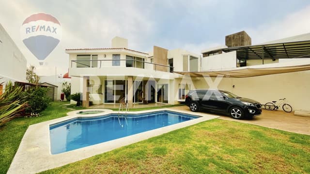 Venta de casa sola, Fracc. Loma Sol, Cuernavaca, Morelos...Clave 5009