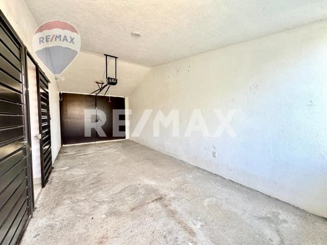 Venta de casa en Lomas de Coyuca, Cuernavaca, Morelos...Clave 5017