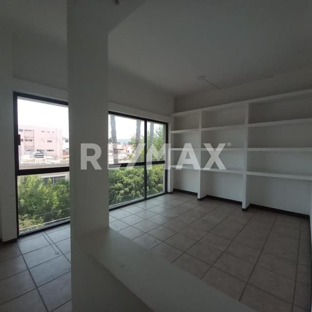 OFICINA EN RENTA EN AV CONSTITUYENTES