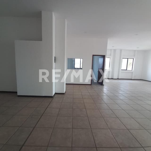 OFICINA EN RENTA EN AVENIDA CONSTITUYENTES 