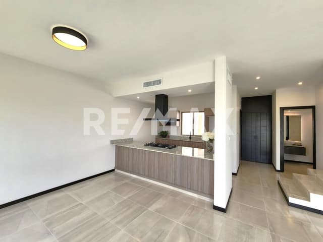 CASA EN VENTA EN LOS VIÑEDOS 