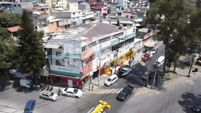 Renta de Local Comercial en División del Norte Tlalnepantla