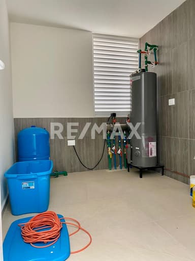 property image preview0