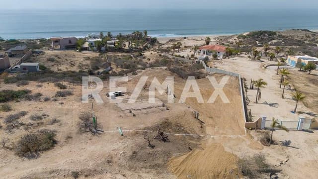 Las Vinoramas Lot 20 Camino Cabo del Este