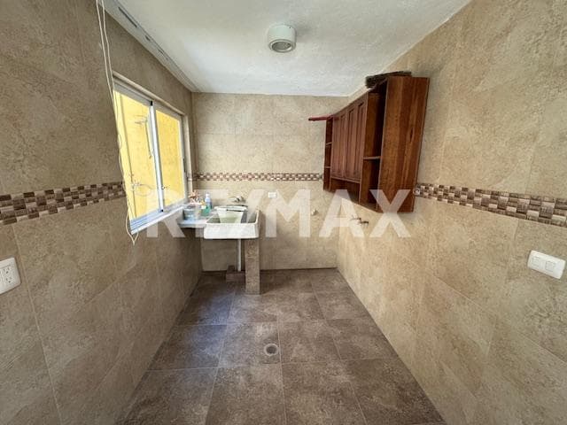 Preciosa Casa NUEVA en San José Mayorázgo