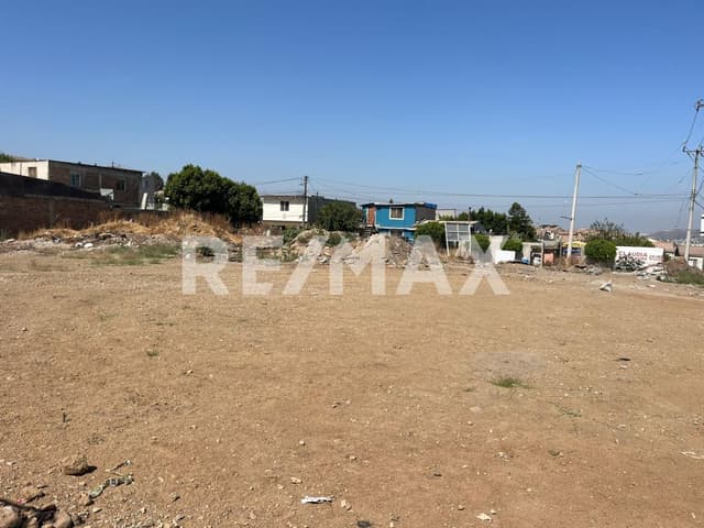 TERRENO COMERCIAL EN VENTA DE 1,213.62 M2 EN ALAMAR, TIJUANA B.C.
