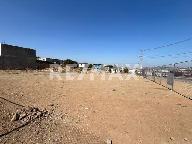 TERRENO COMERCIAL EN VENTA DE 1,213.62 M2 EN ALAMAR, TIJUANA B.C.