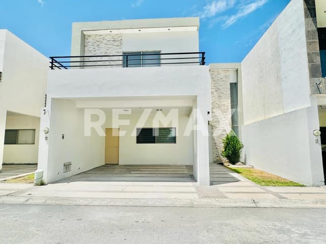 CASA EN RENTA EN LOS VIÑEDOS 