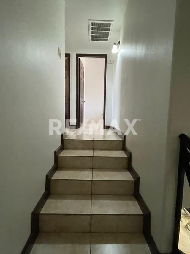 Balboa Residencial Casa en Venta 
