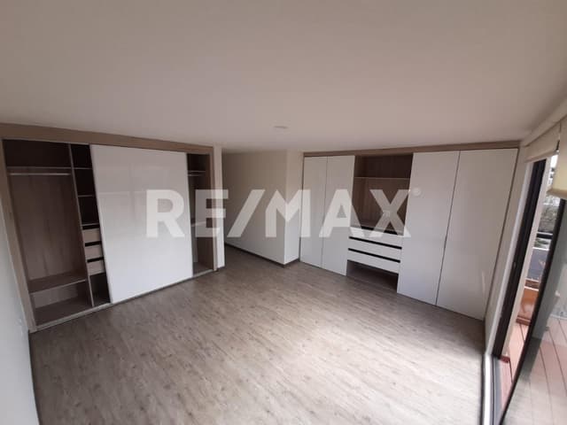 Casa en Venta en Fraccionamiento Sikul, Distrito Sonata, Lomas de Angelopolis II, Estado de Puebla