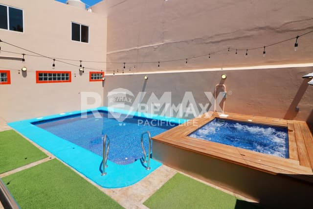 CASA EN VENTA EN PLAYA ROSARITO 121 PLAYA SUR